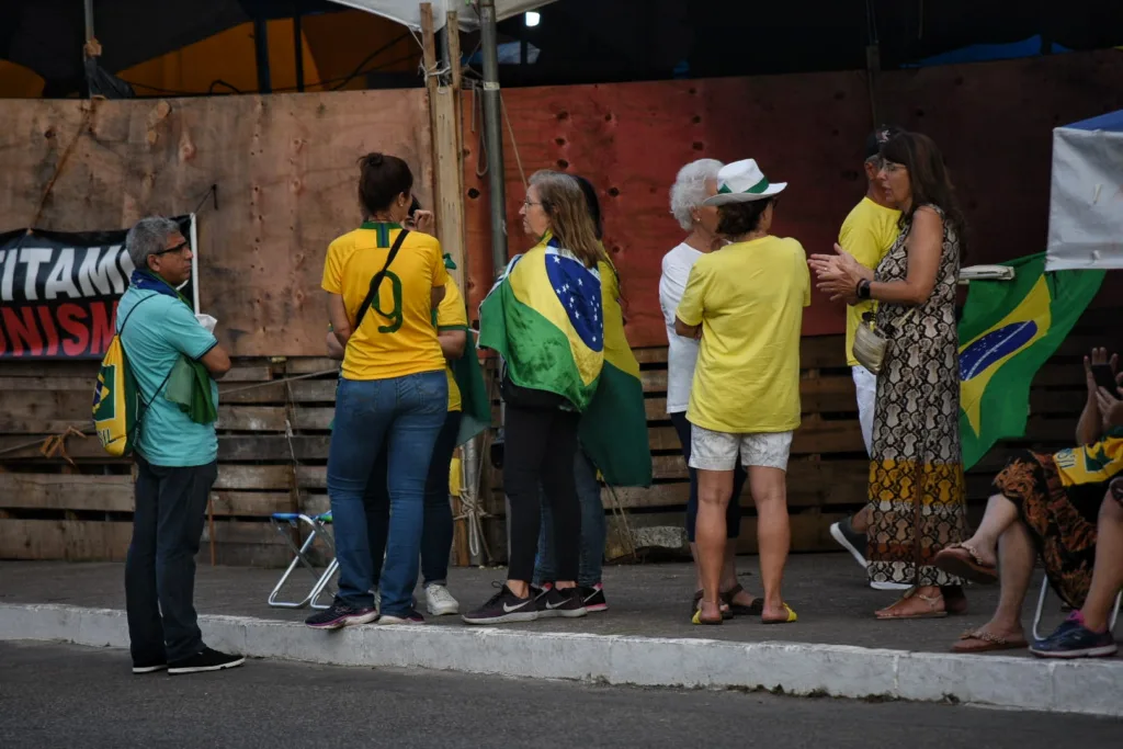 Manifestantes em Vila Velha