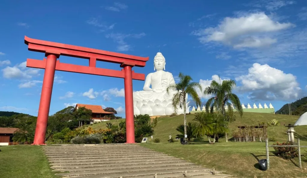 Buda gigante de Ibiraçu