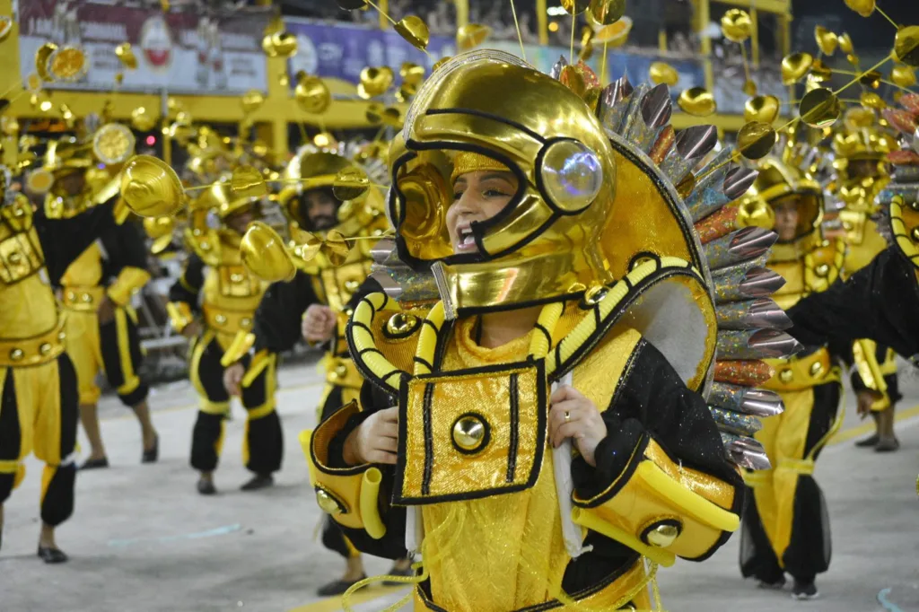 Carnaval de Vitória - Chegou o Que Faltava - desfile