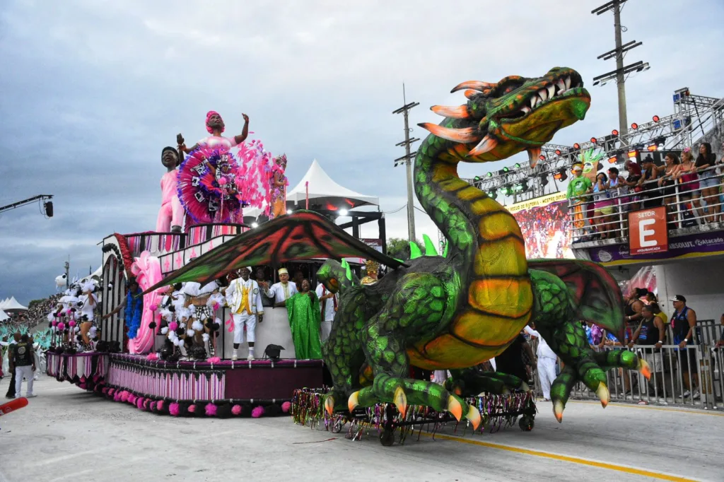 Carnaval de Vitória 2024 - Piedade - desfile