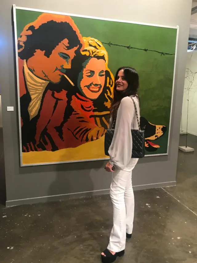 Abril Artsy