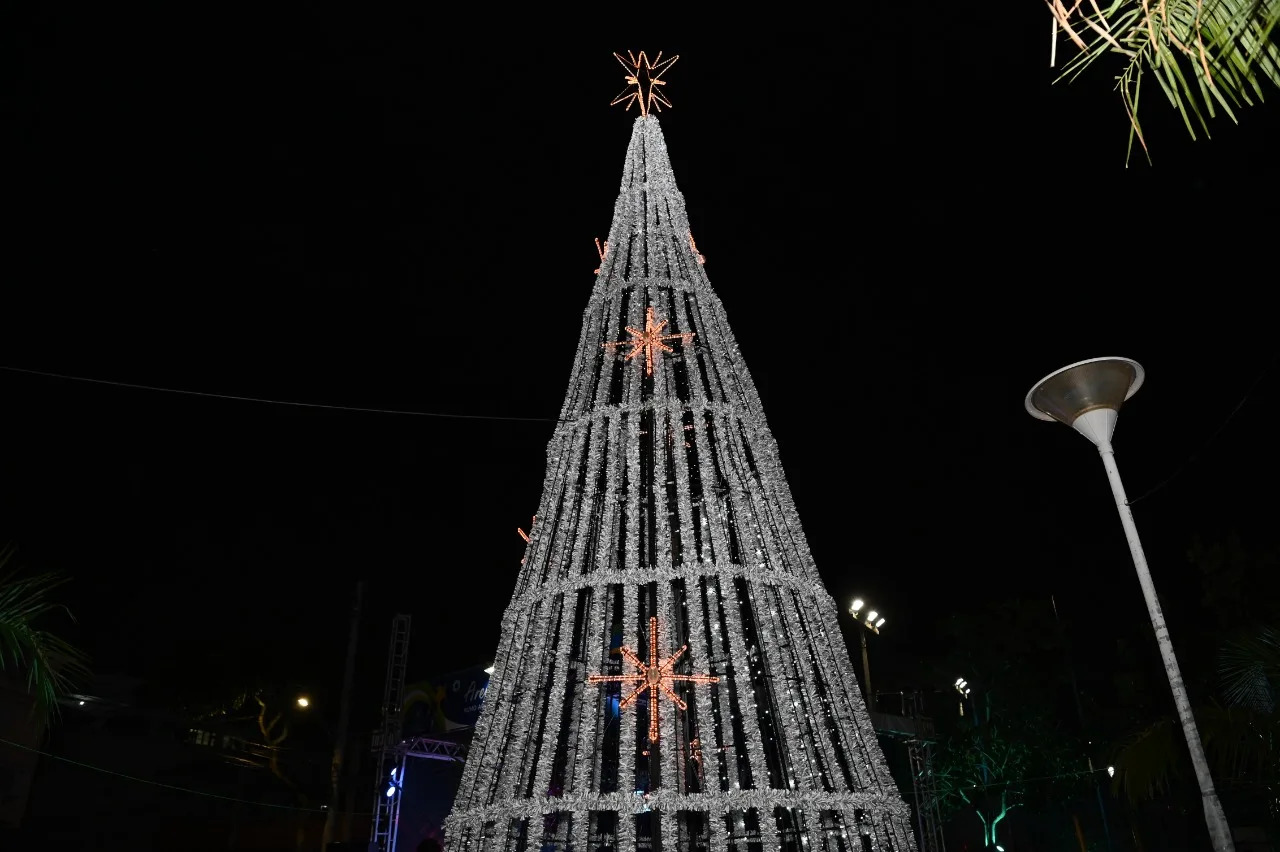 Praça Dom João Batista, em São Pedro