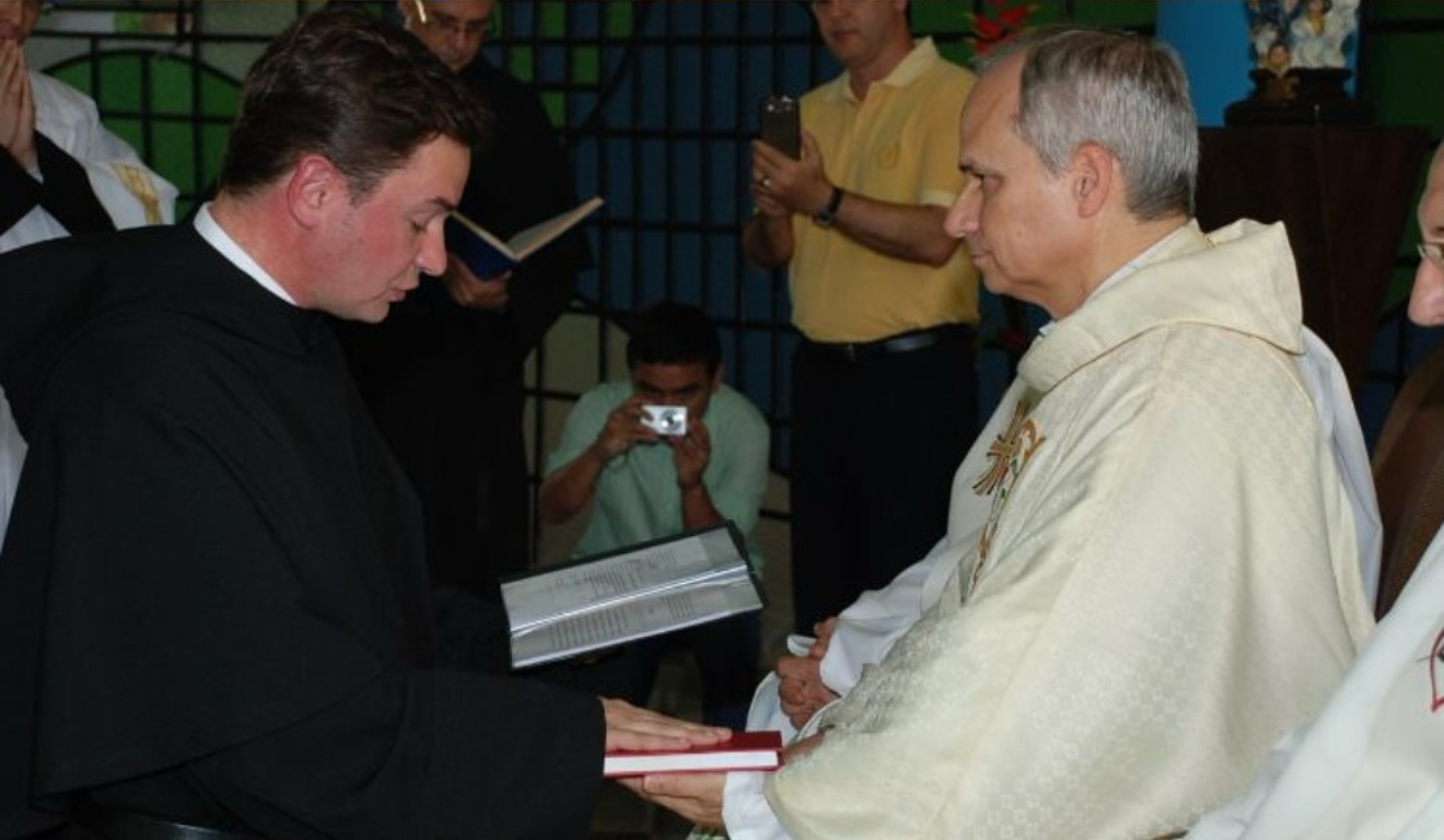 Robert Prevost no Brasil