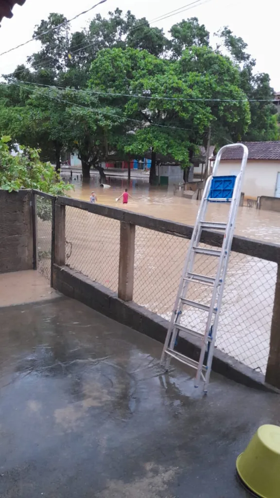 Chuva Vila Pavão