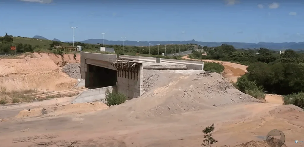Obras do Contorno do Mestre Álvaro na Serra