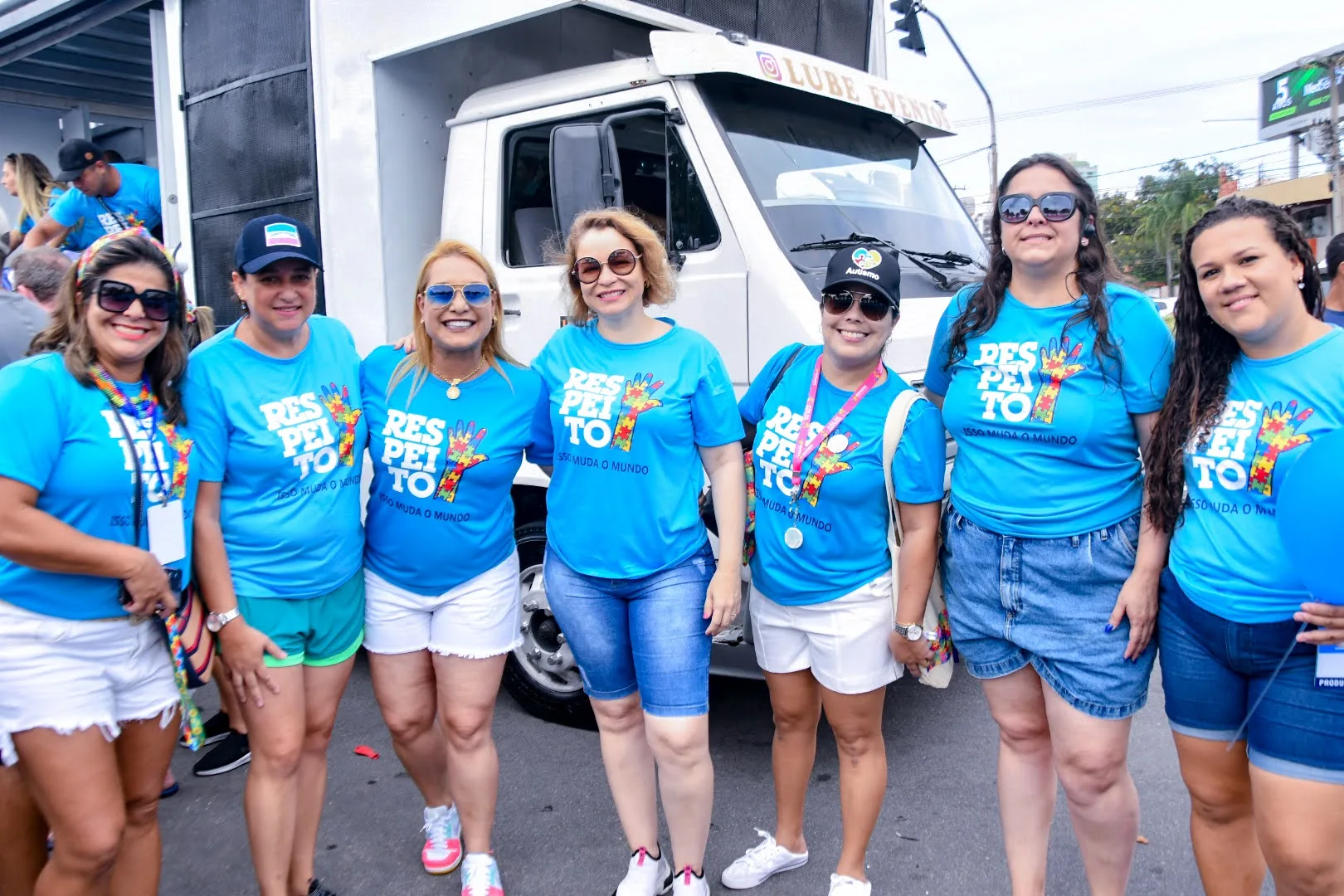 Caminhada pelos autistas