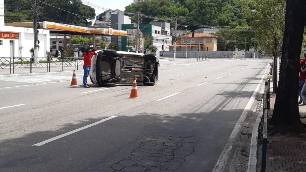 Capotamento Vitória