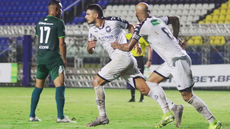 Copa ES: Porto Vitoria x Rio Branco. Kleber Andrade