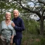 Lélia e Sebastião Salgado na sede do Instituto Terra