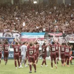 Torcida da Desportiva Ferrovi&aacute;ria no Engenheiro Araripe