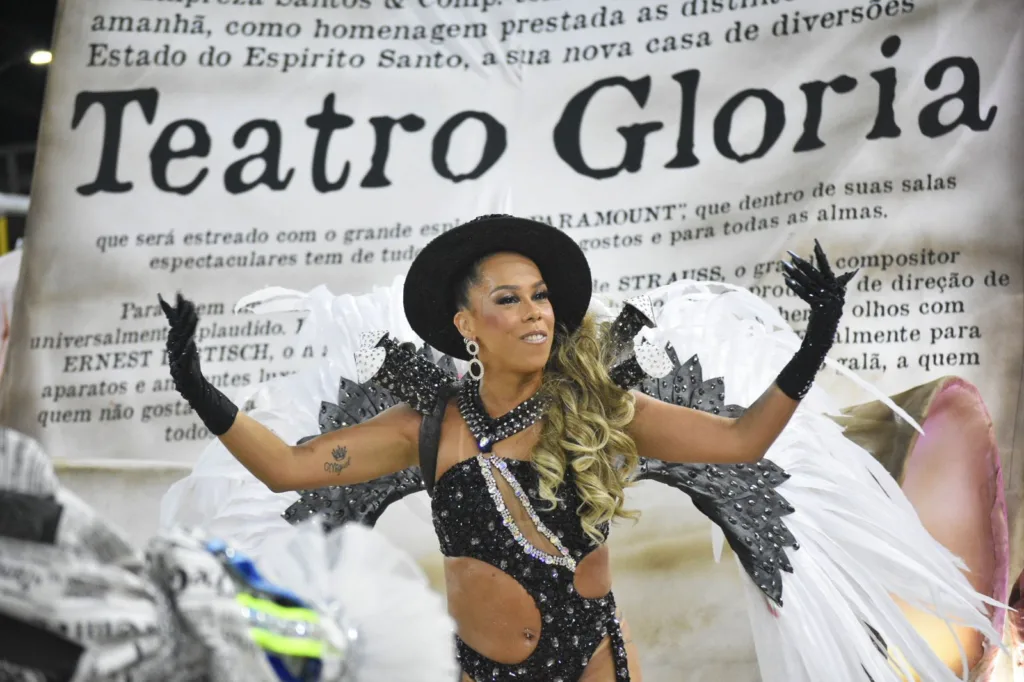 Carnaval de Vitória - Chegou o Que Faltava - desfile