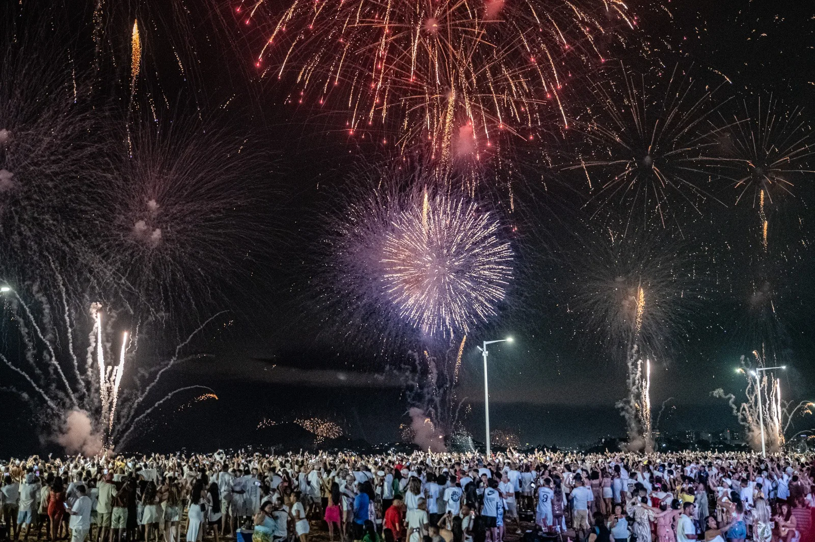 Reveillon 2025 - queima de fogos - Vitória