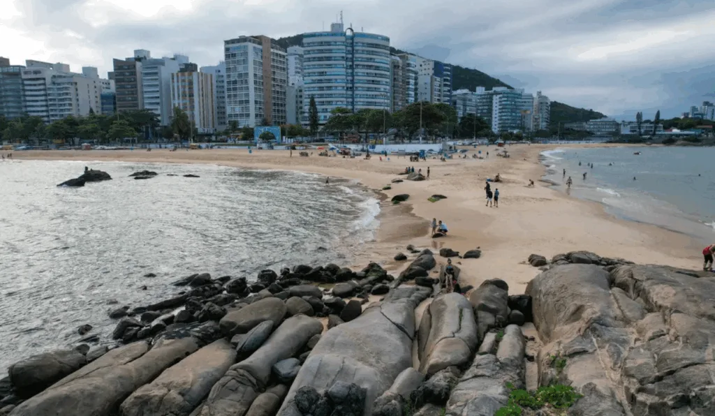 Praia da Costa, orla de Vila Velha