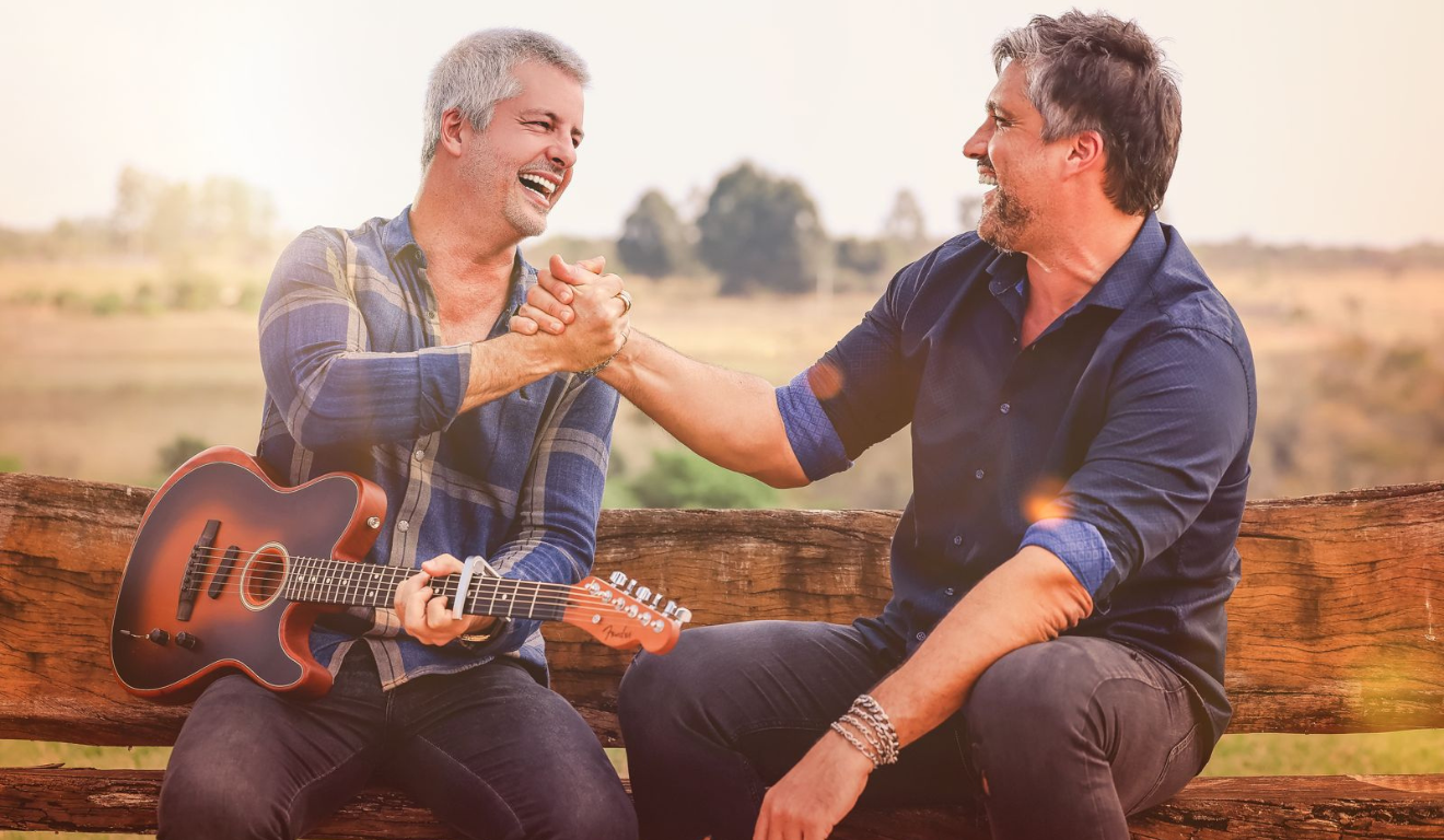 Victor e Leo em Vitória