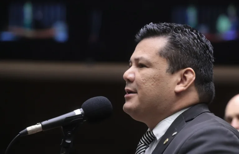 Gilvan da Federal (foto: Bruno Spada/Câmara dos Deputados)