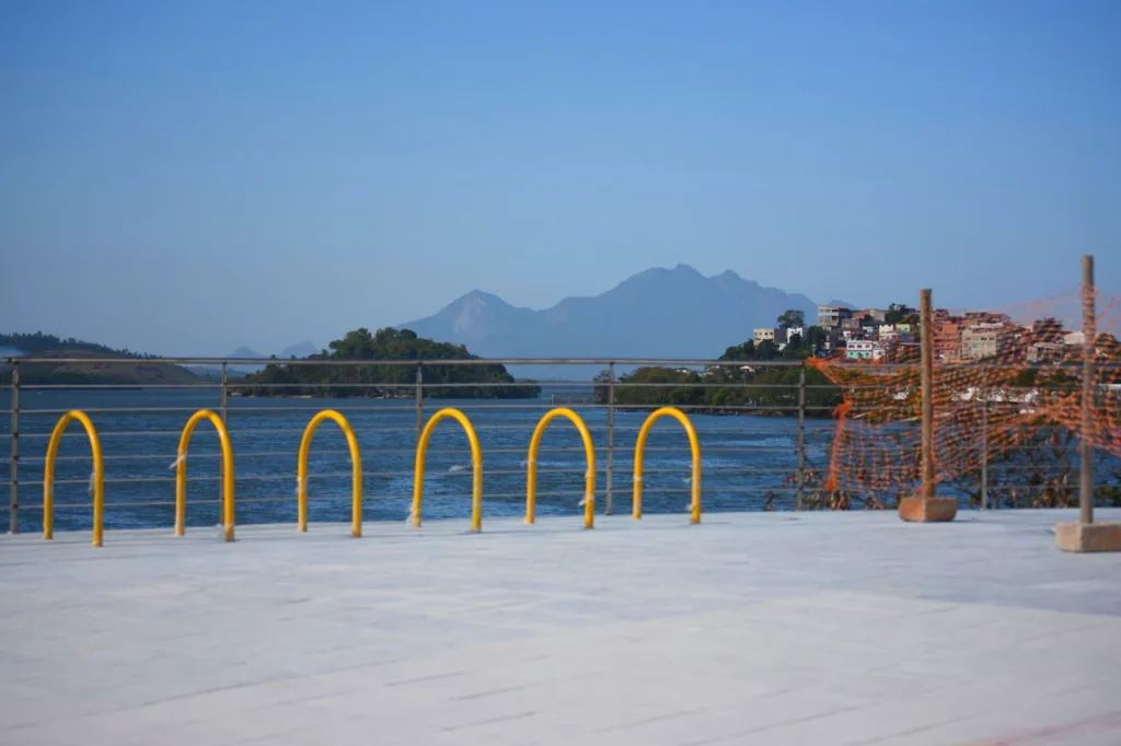 Obras da orla de Cariacica