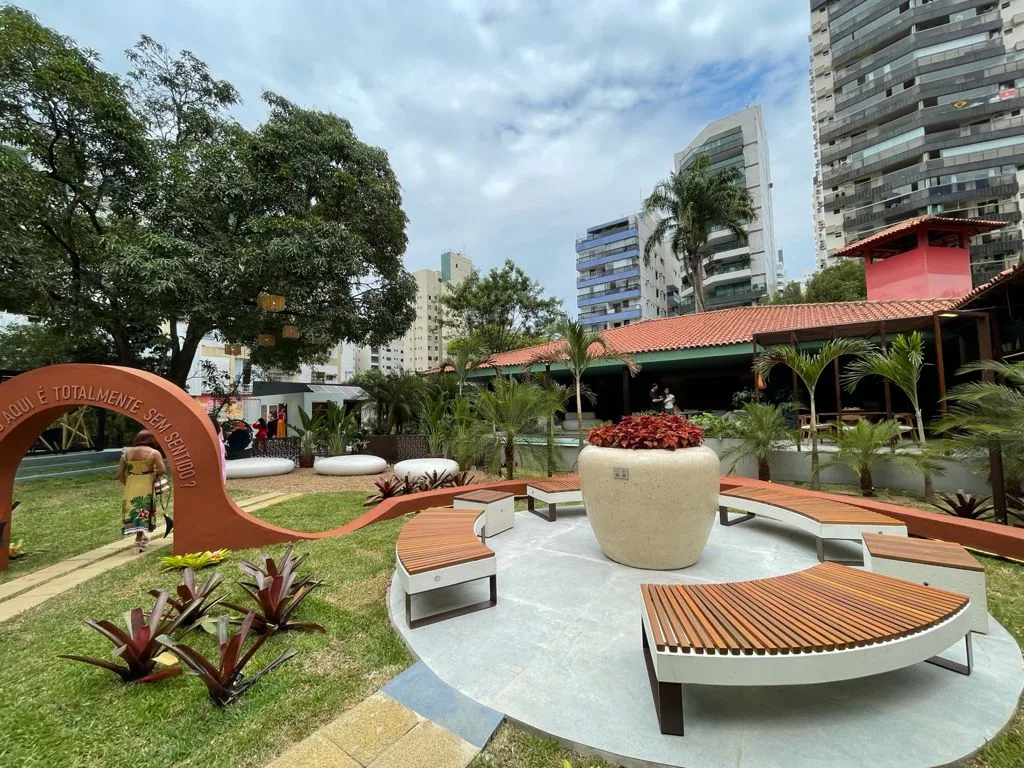 Casa Cor ES 2021: mostra acontece na mansão que era de Helmut Meyerfreund, na Praia da Costa