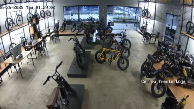 Polícia recupera bicicletas furtadas e apreende adolescentes Polícia recupera bicicletas furtadas e apreende adolescentes