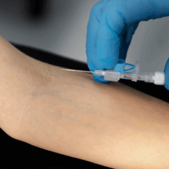 Exame de sangue (Foto: Freepik)