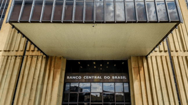 Banco Central informou que determinou interrupção da comunicação de empresa afetada pelo ataque com bancos. Crédito: Rafa Neddermeyer/Agência Brasil
