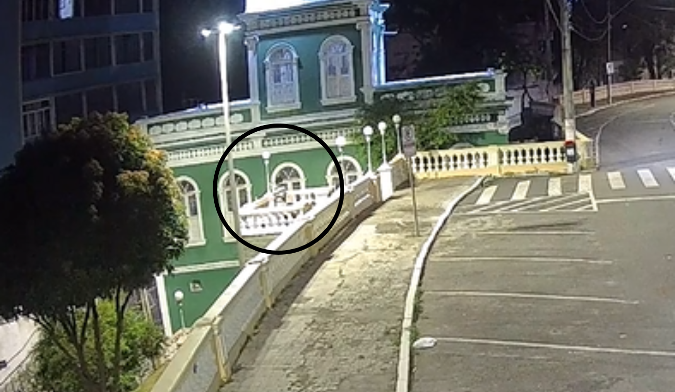 Câmeras da Central de Monitoramento registraram o momento do crime