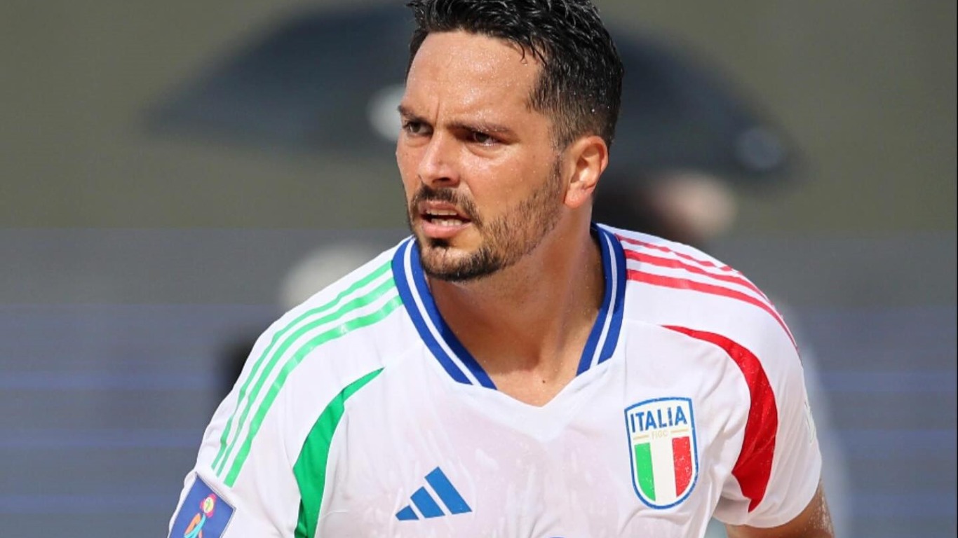 Camillo Neves pela seleção  italiana de beach soccer