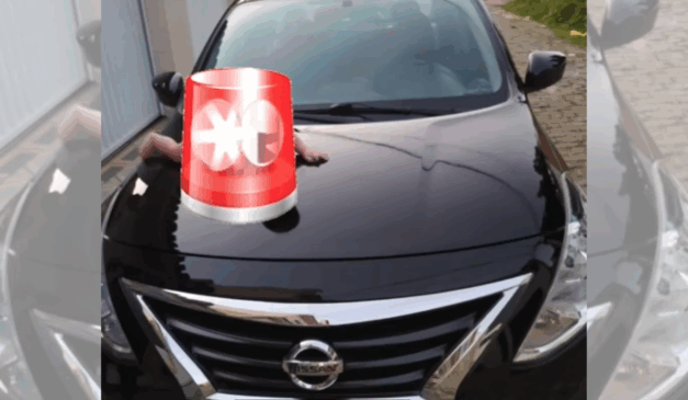 Carro roubado enquanto a vítima saía de igreja