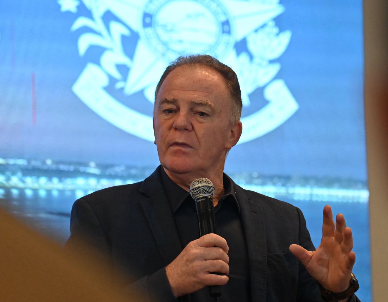 Governado Renato Casagrande