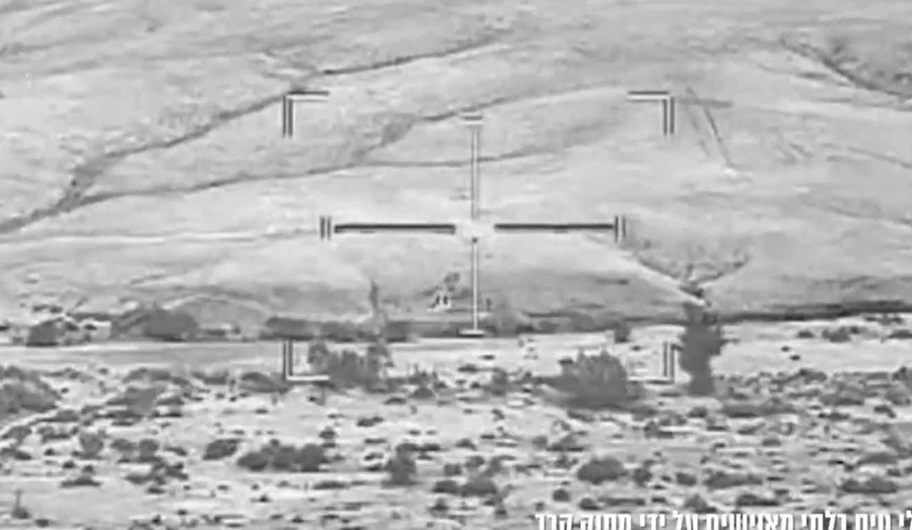 A Força Aérea interceptou aproximadamente 20 veículos aéreos não tripulados lançados em direção ao território israelense/Reprodução X