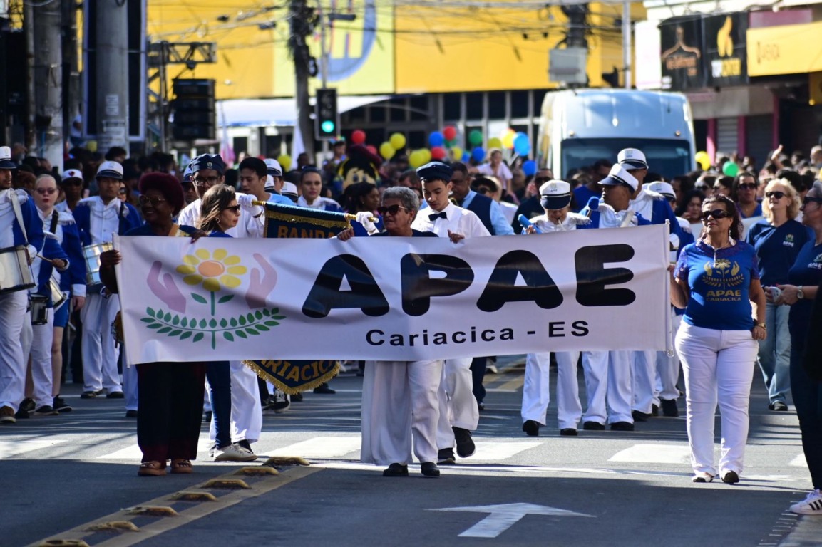 Desfile Cívico Militar Cariacica 2025