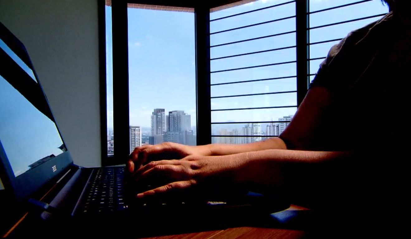 Golpistas usam cartão clonado para comprar passagens e anunciá-las na internet. Foto: Reprodução/TV Vitória