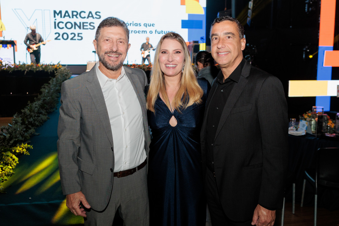 Com apresentadora da Record, festa de luxo em Vitória reúne donos de marcas tops do ES (Foto: Everton Nunes)
