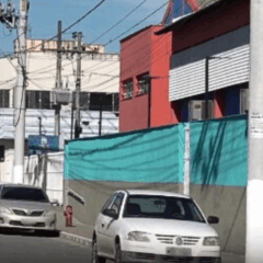 Mãe de aluno é presa por furtar celular de pedagoga em escola de Vila Velha