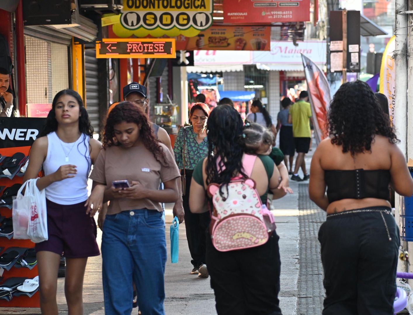 Movimentação do comércio em Campo Grande Cariacica