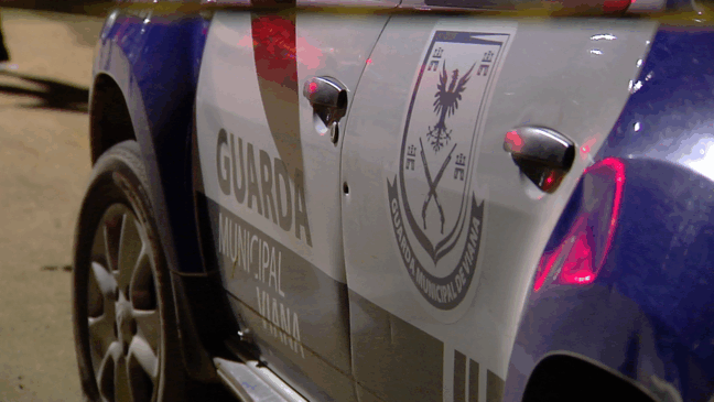 Radiopatrulha da Guarda Municipal de Viana atingida por tiros