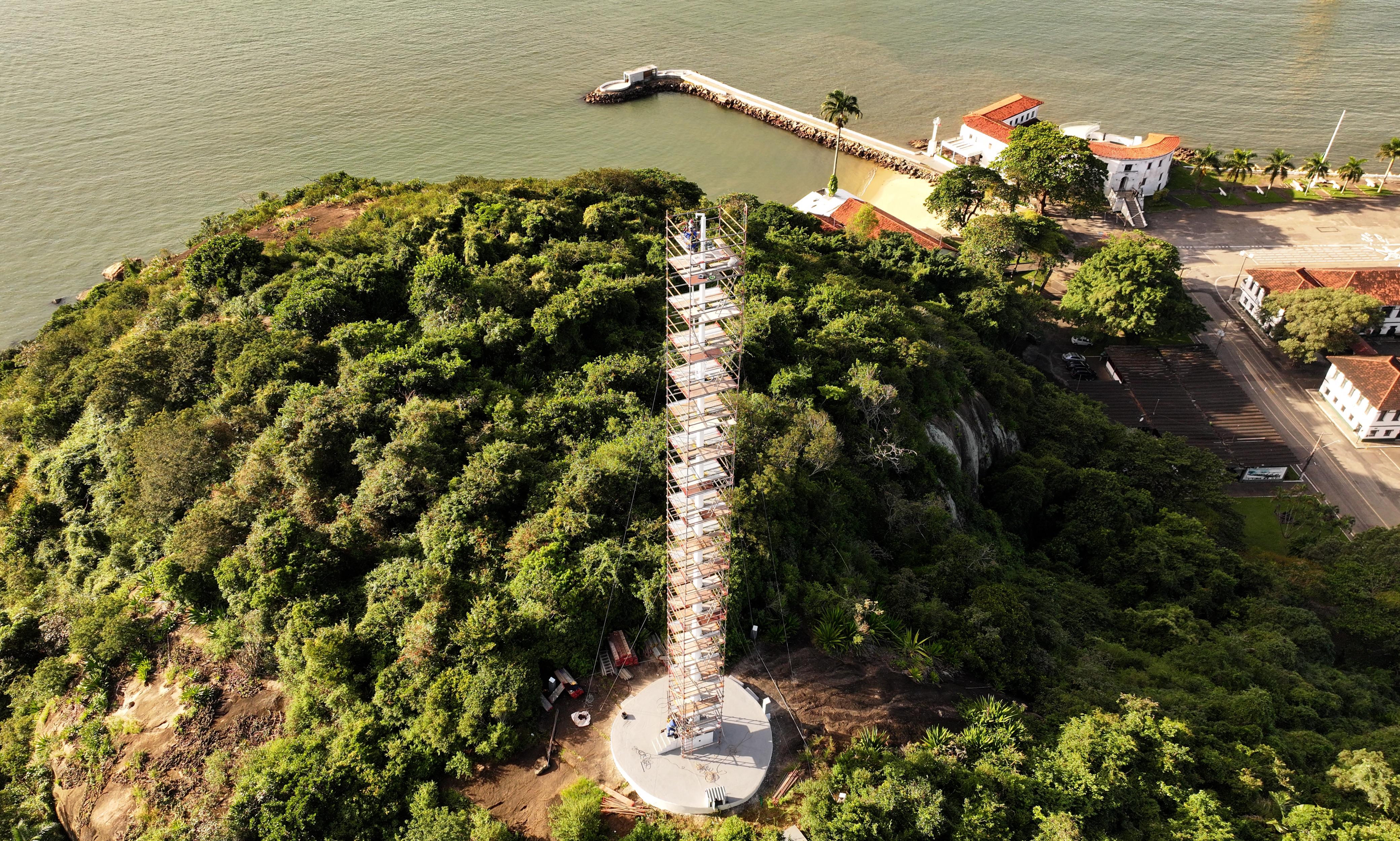 Reforma do mastro do exercito parque da Prainha