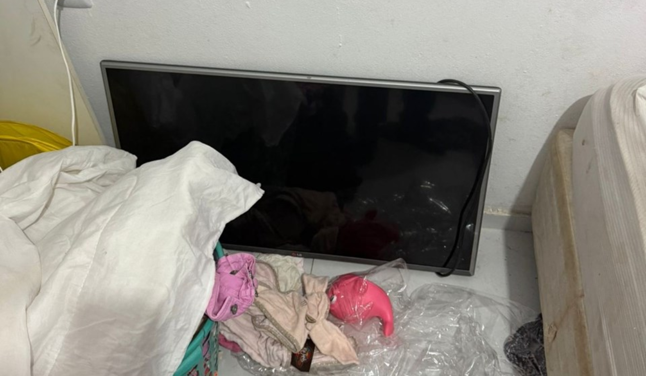 Televisão encontrada na casa do suspeito