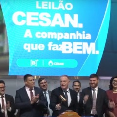 Casagrande bateu o martelo em leilão da Cesan na B3, que definiu empresas que vão executar contratos de quase R$ 7 bilhões em saneamento no ES. Créito: Reprodução de TV