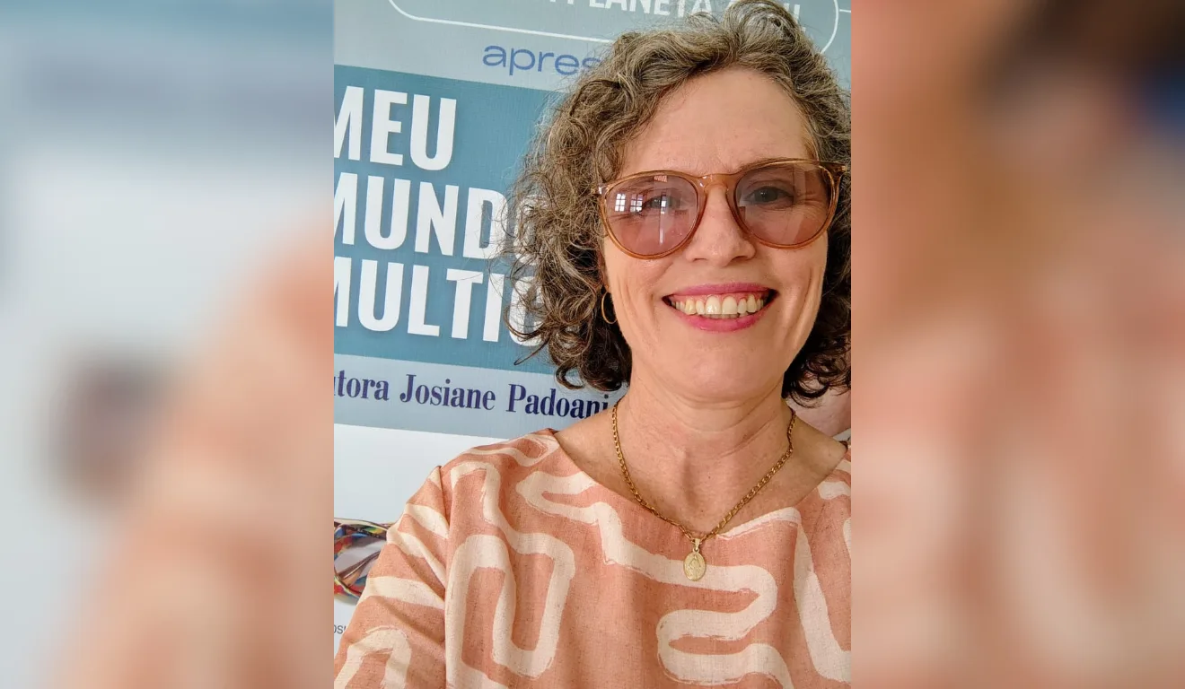 Escritora Josiane Padoani vai lançar "Meu Mundo Multicor", "A Amélia que ainda habita em mim" e "Dom Pedro II em verso e prosa" (Foto: Acervo pessoal)