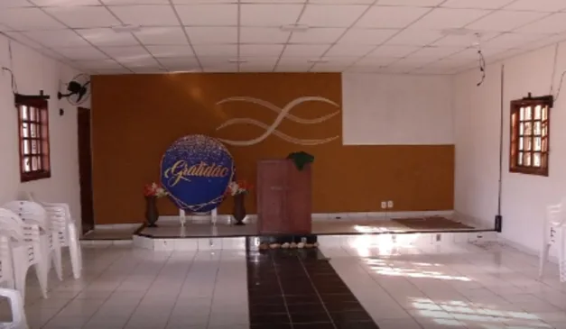 Igreja teve equipamentos eletrônicos e até relógio de parede furtados. Foto: Reprodução/TV Vitória