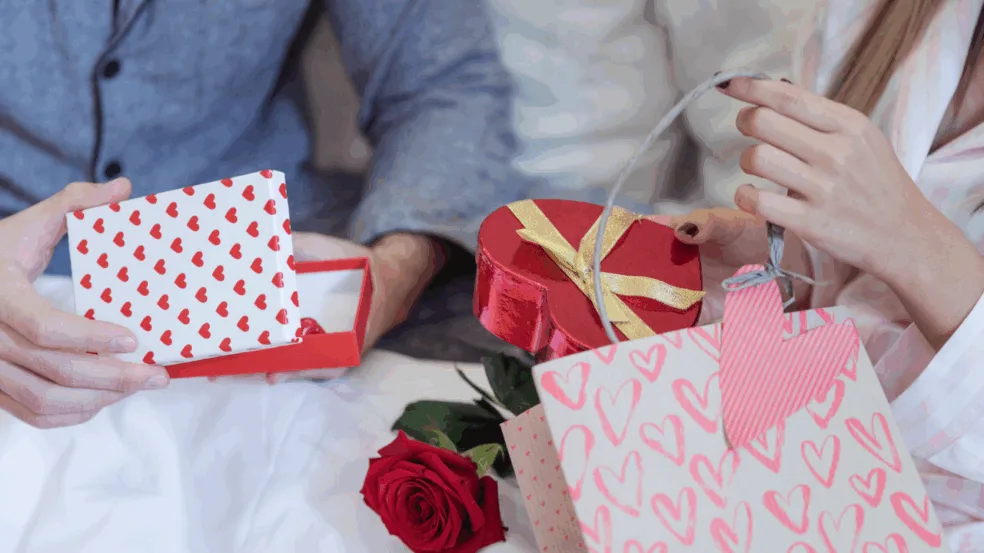 Pesquisa também envolveu produtos como flores, perfumes, chocolates, entre outros. Foto: Freepik