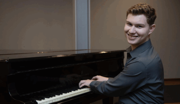 Estêvão Medeiros Gomes apresentou os 27 Estudos de Chopin (Foto: Acervo pessoal)