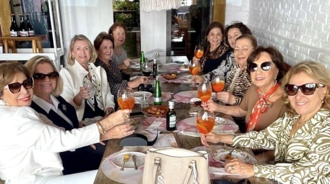 Comemorando na doce Santa Teresa que fervilha neste fim de semana com seu festival de Jazz