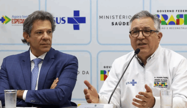 Ministros Fernando Haddad e Alexandre Padilha anunciaram novidade (Foto: Antonio Cruz/Agência Brasil)