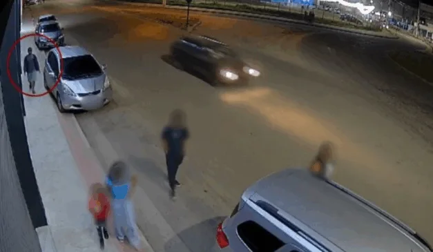 Família teve carro roubado