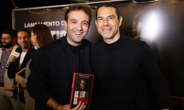 A vez dos livros e quem também lançou um, em Vitória, foi o versátil empresário Marcus Buaiz