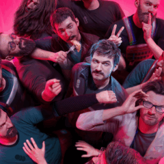 The Alters é um sci-fi intenso e emocional, com clones cheios de personalidade, decisões morais difíceis e narrativa ramificada.