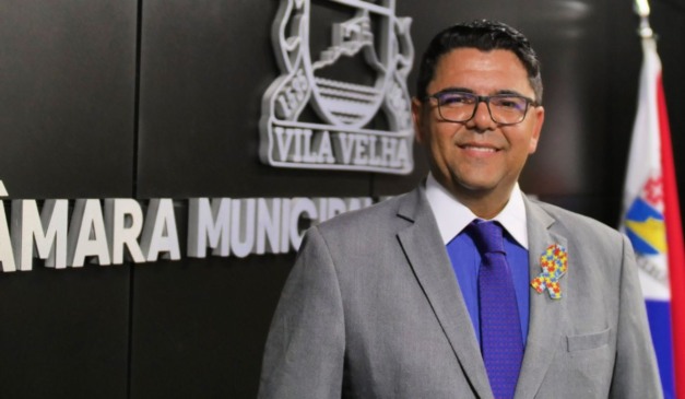 Vereador Deva, autor do projeto de lei que institui o dia do orgulho hétero em Vila Velha