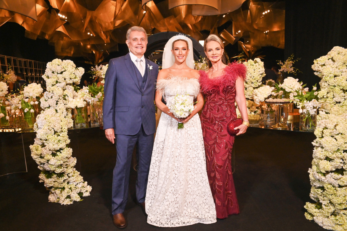 Casamento de Vickie White e João Thomaz, na Catedral e Le Buffet Master (Foto: Cloves Louzada)