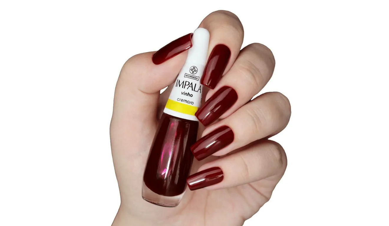 Esmalte vinho/Reprodução